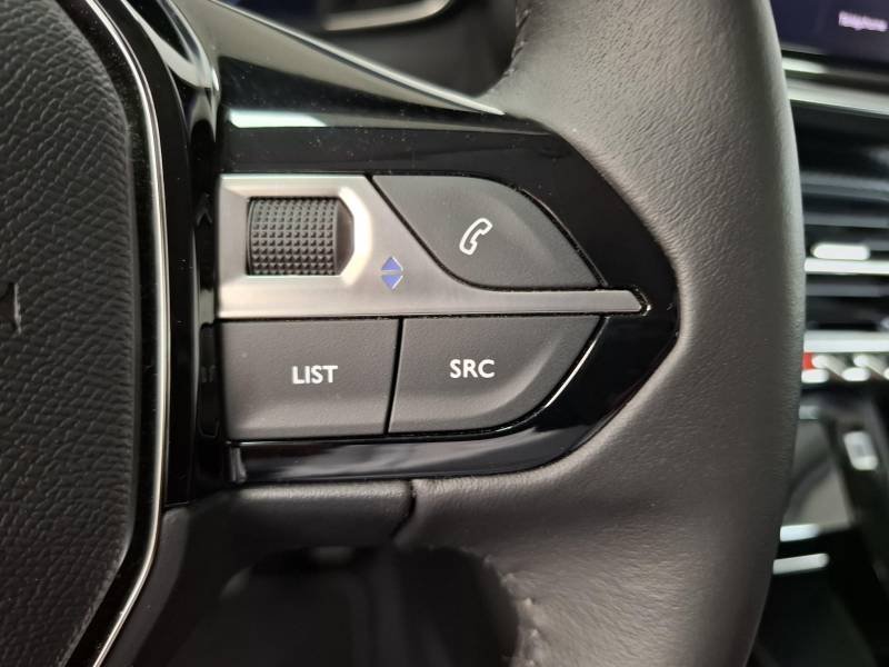 Peugeot 208 - Photo 23