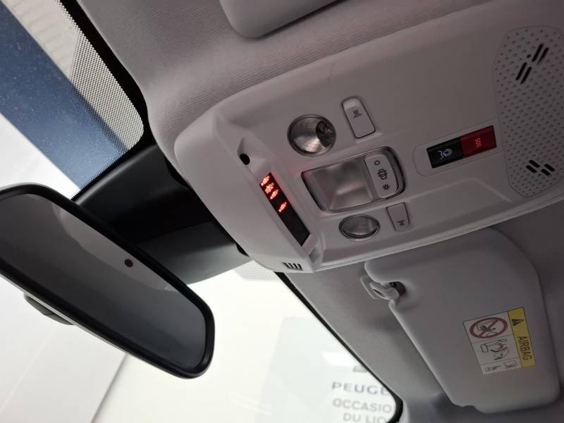 Peugeot 208 - Photo 30