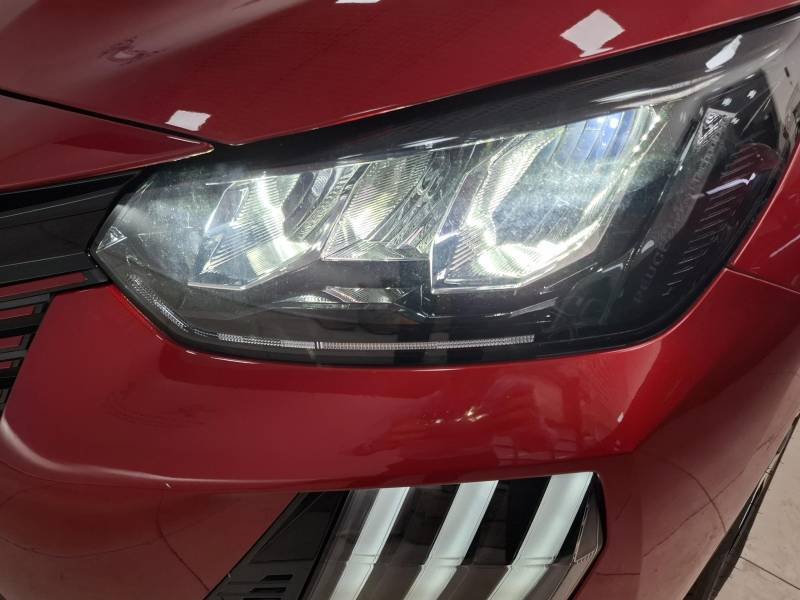 Peugeot 208 - Photo 36