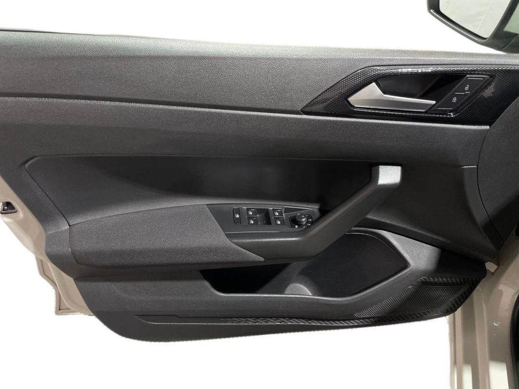 Volkswagen Polo - Photo 15