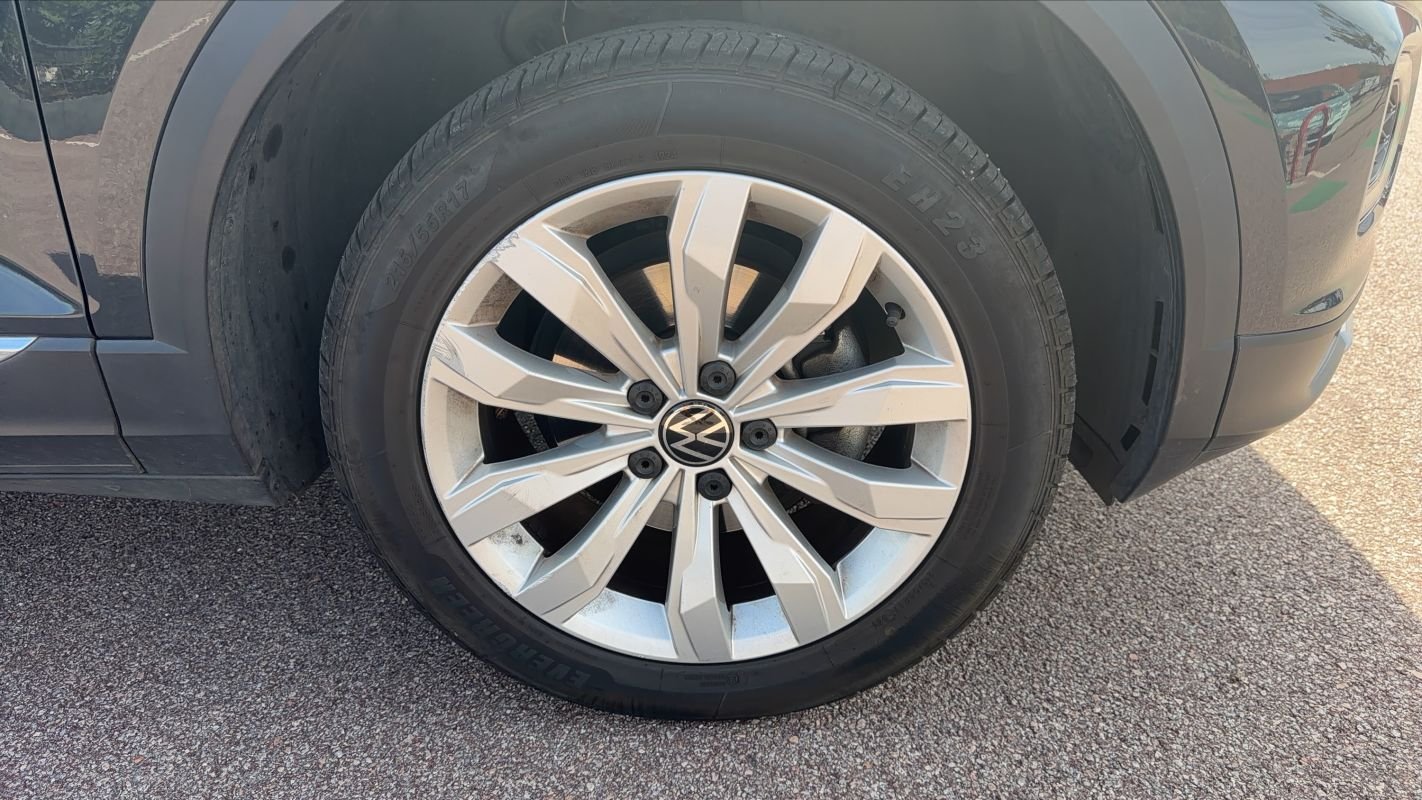 Volkswagen T-Roc - Photo 17