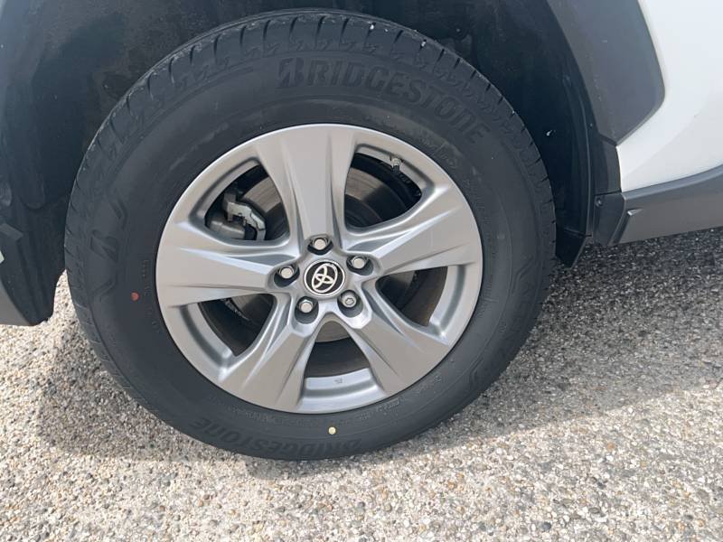 Toyota RAV4 - Photo 14