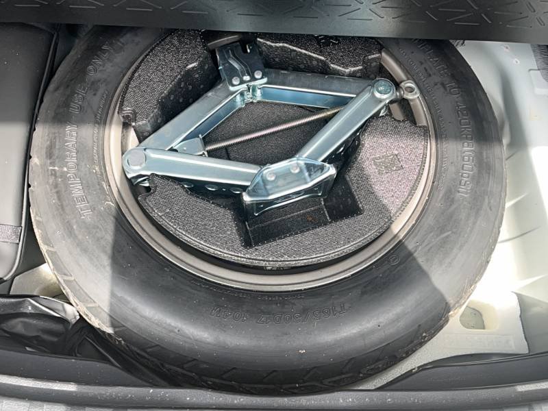 Toyota RAV4 - Photo 18