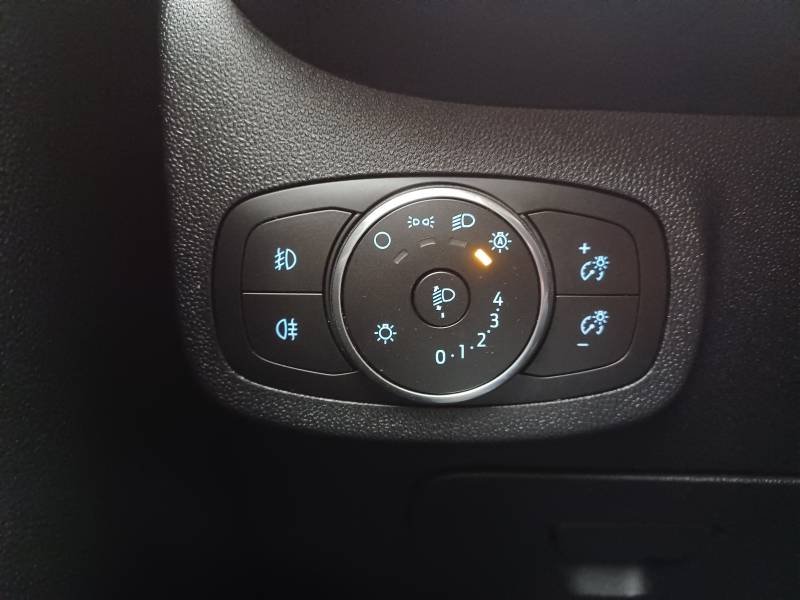 Ford Fiesta - Photo 14
