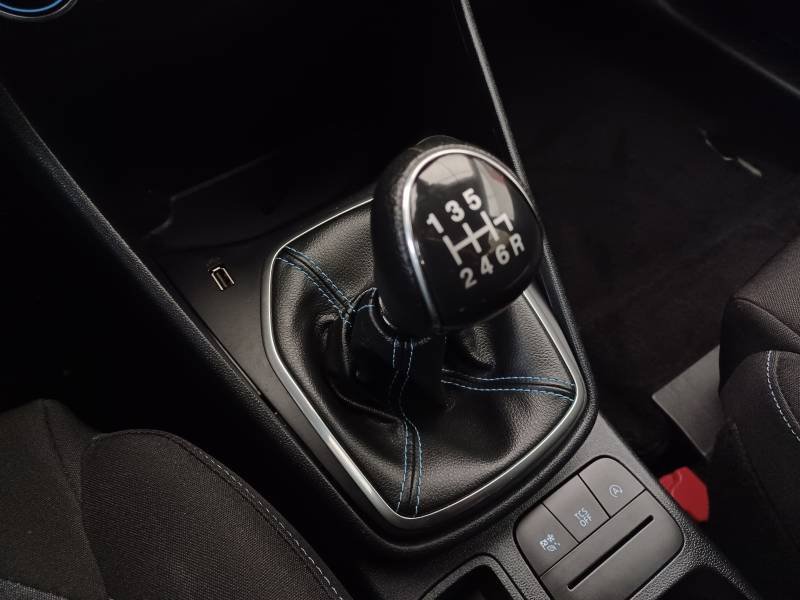 Ford Fiesta - Photo 15