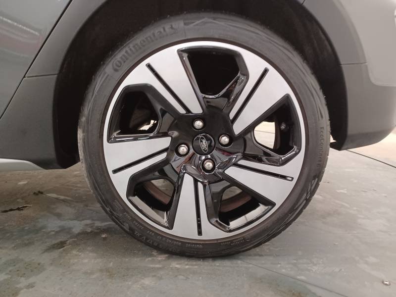 Ford Fiesta - Photo 10