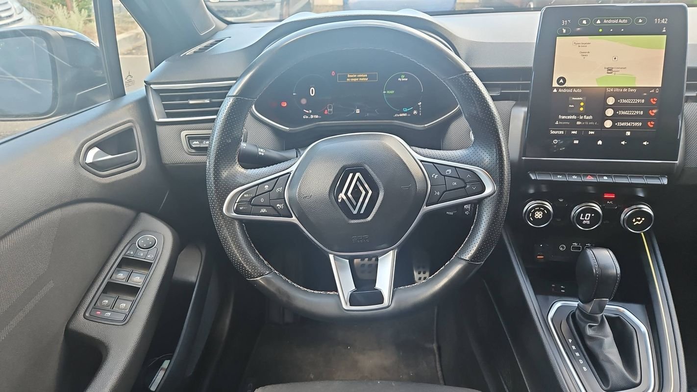 Renault Clio - Photo 24