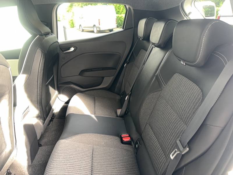 Renault Clio - Photo 13