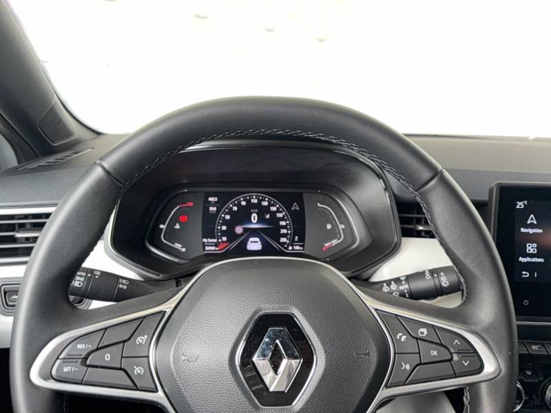 Renault Clio - Photo 25