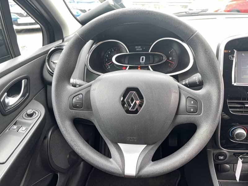 Renault Clio - Photo 15