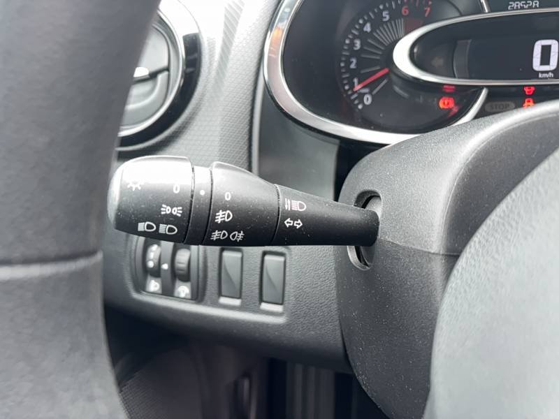 Renault Clio - Photo 18