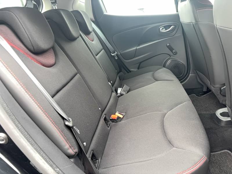 Renault Clio - Photo 28