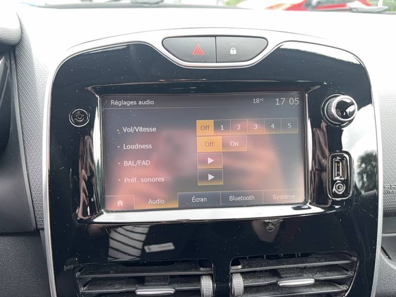 Renault Clio - Photo 37
