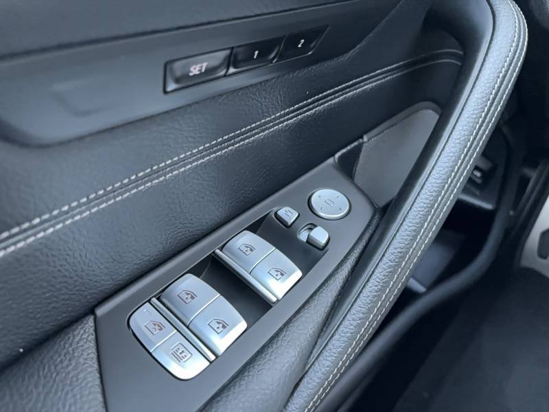 BMW Série 5 - Photo 24