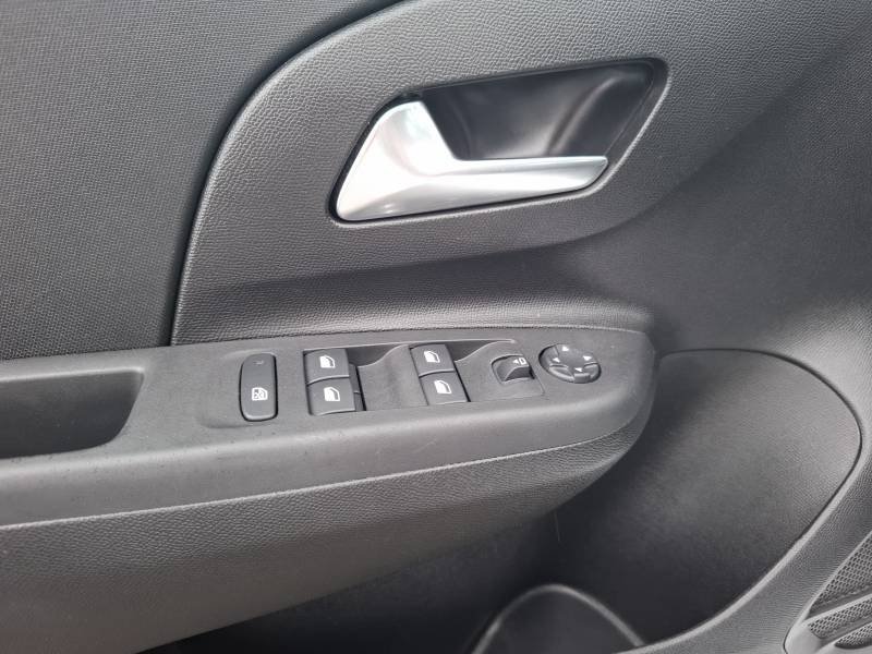 Opel Corsa - Photo 25