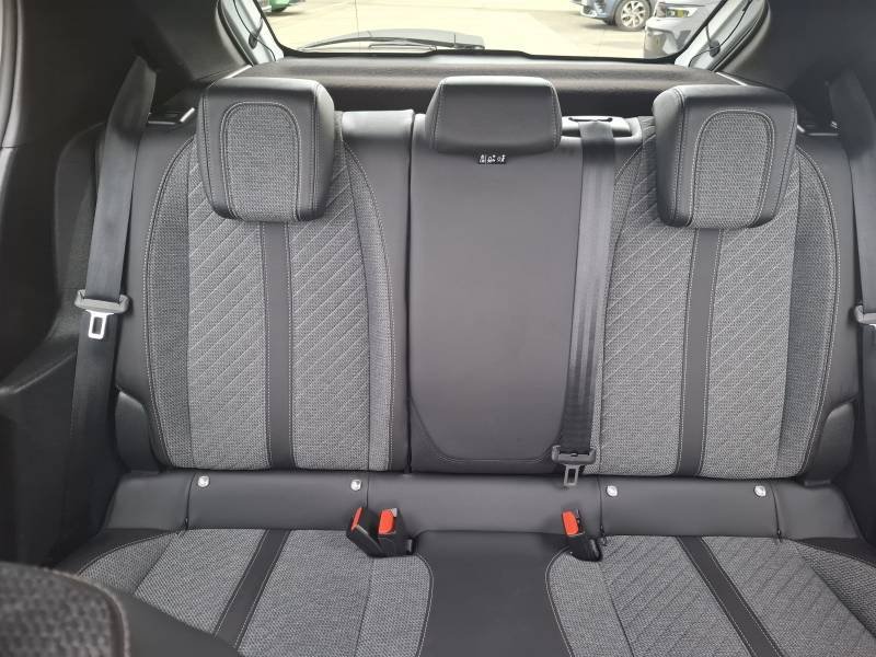 Peugeot 208 - Photo 26