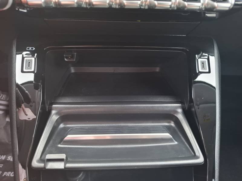Peugeot 208 - Photo 34