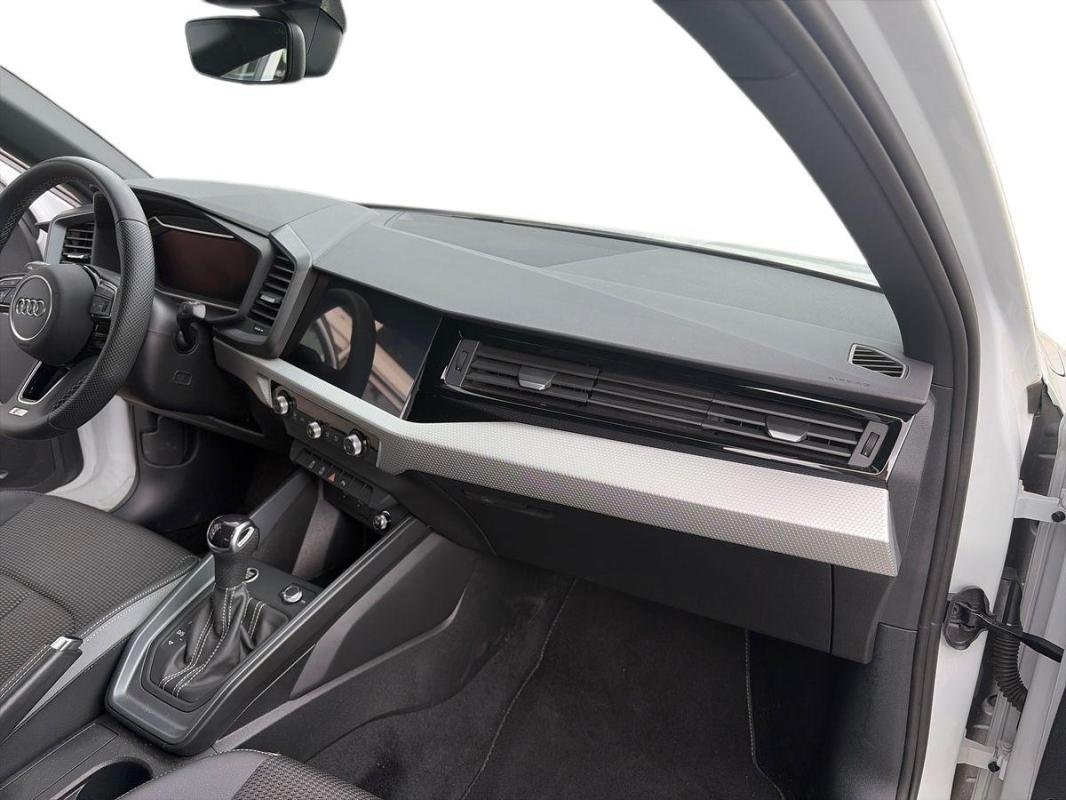 Audi A1 sportback - Photo 13