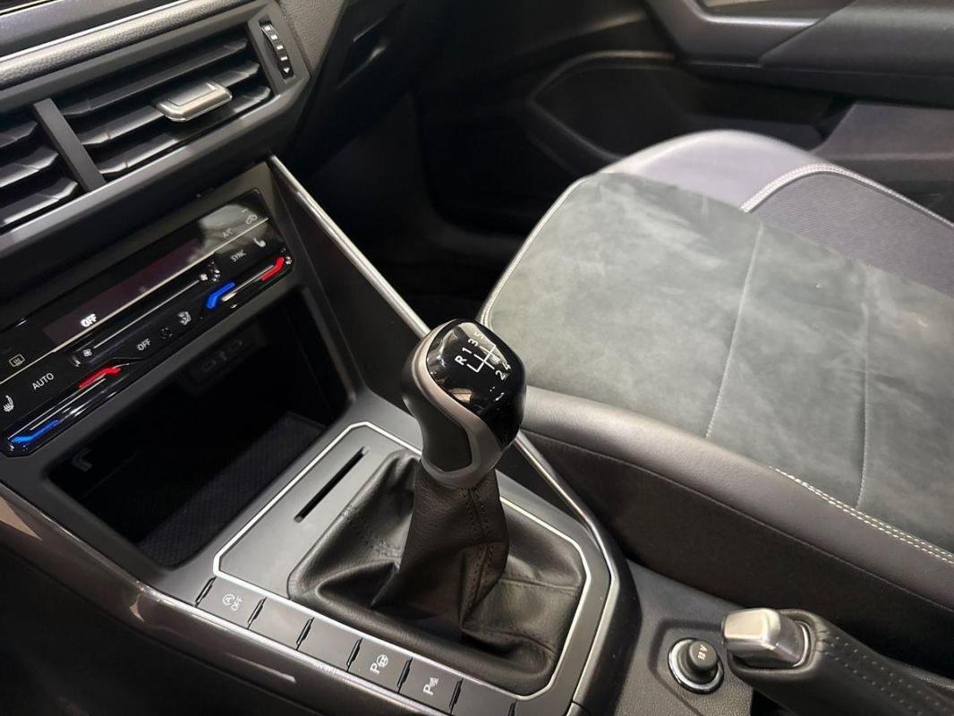Volkswagen Polo - Photo 11