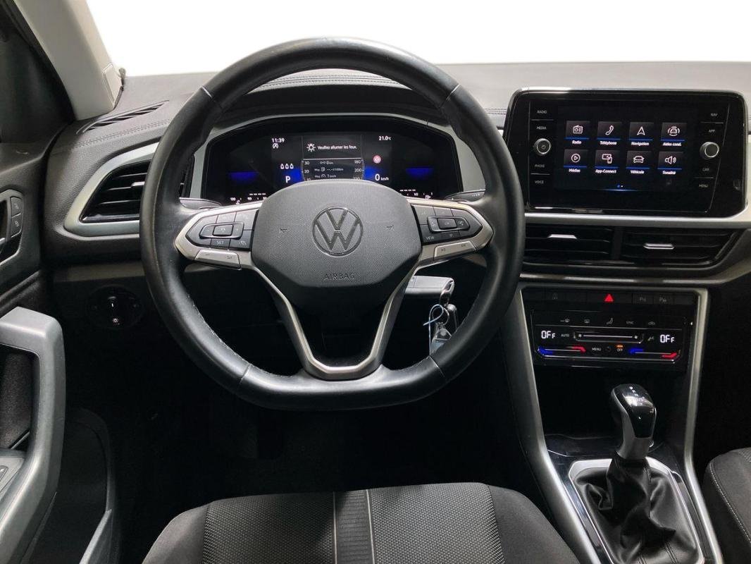 Volkswagen T-Roc - Photo 24