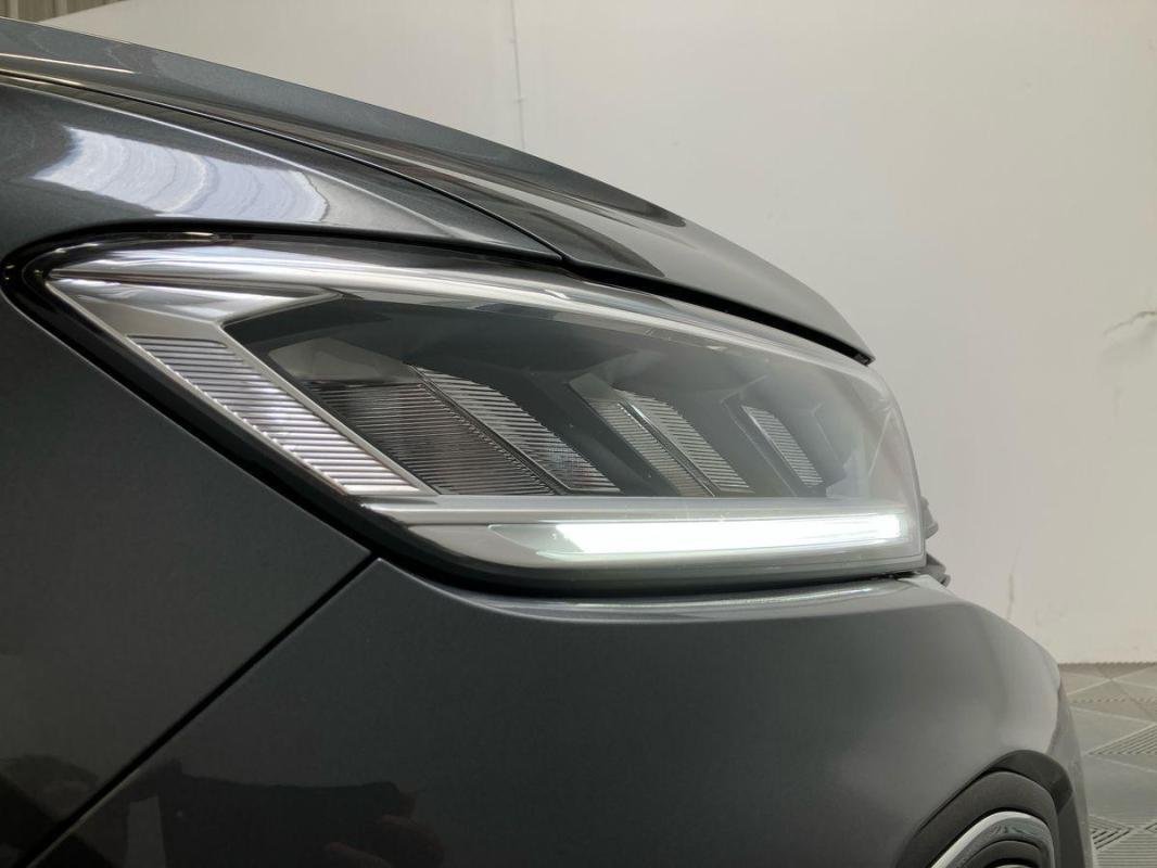 Volkswagen T-Roc - Photo 25