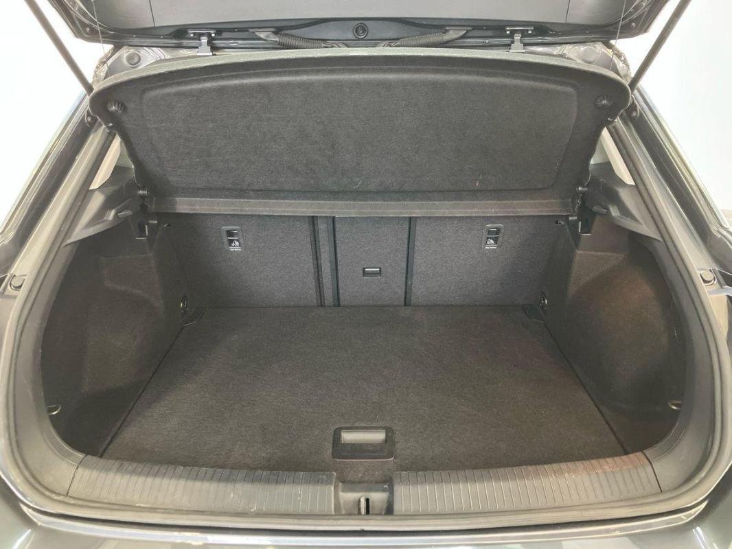 Volkswagen T-Roc - Photo 31