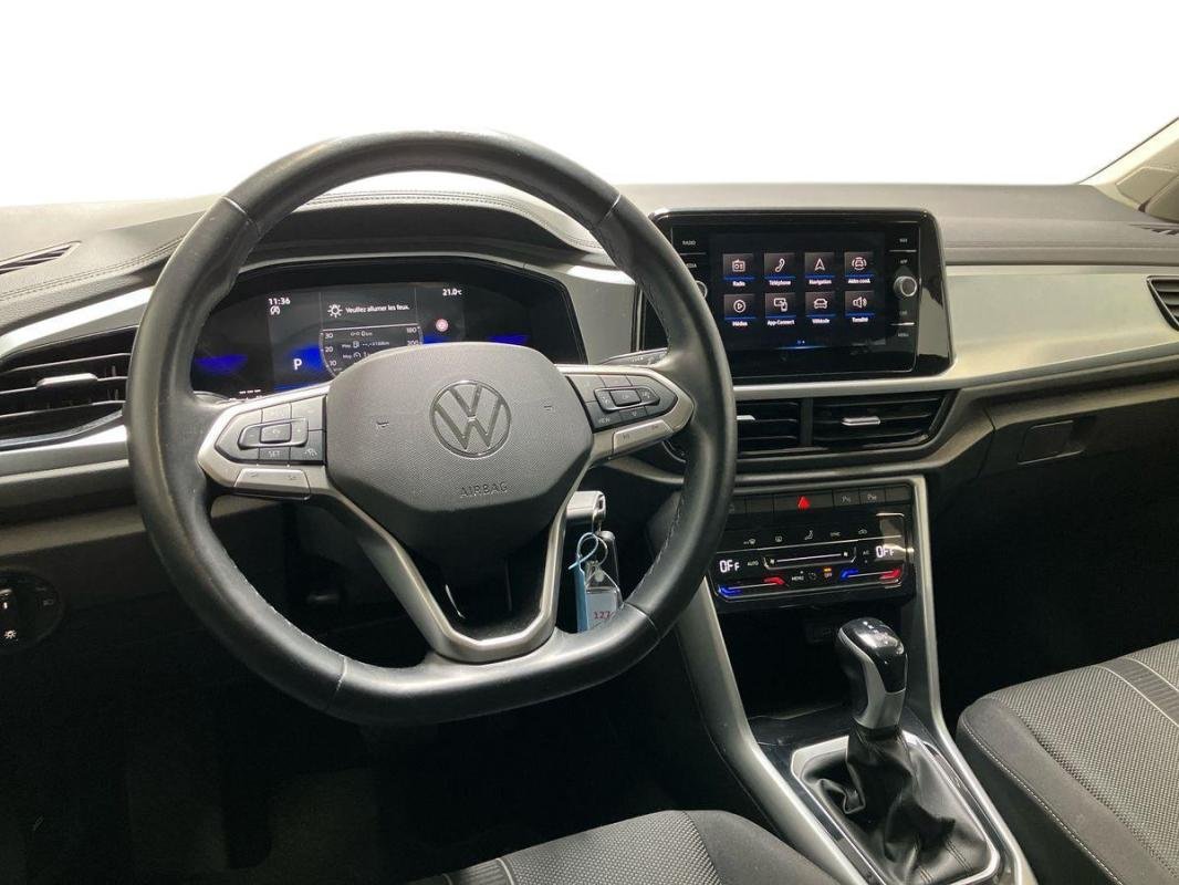 Volkswagen T-Roc - Photo 9