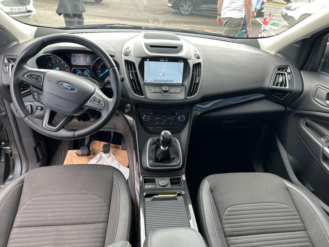 Ford Kuga - Photo 19