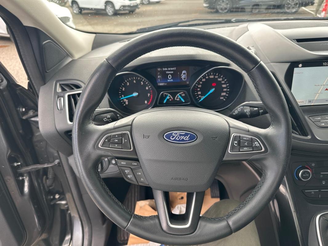 Ford Kuga - Photo 20