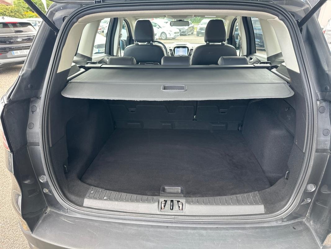 Ford Kuga - Photo 8