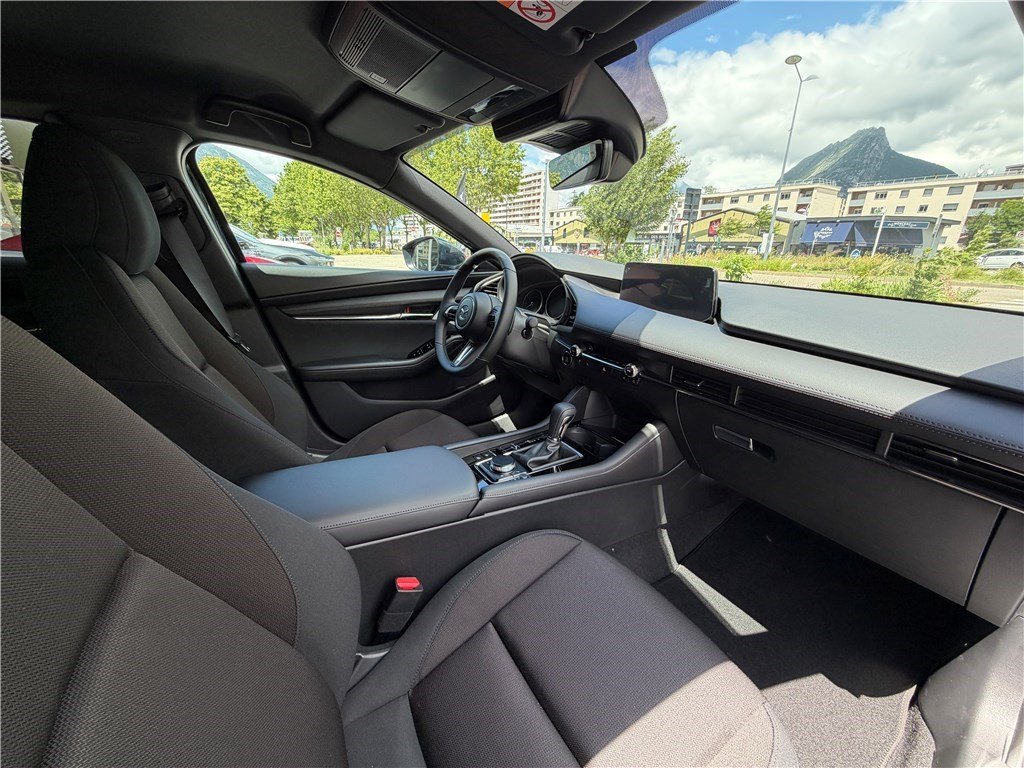 Mazda 3 - Photo 8