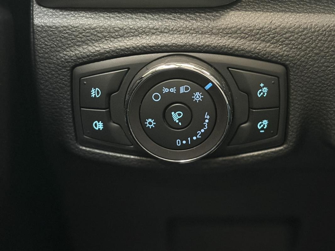 Ford Ranger - Photo 36