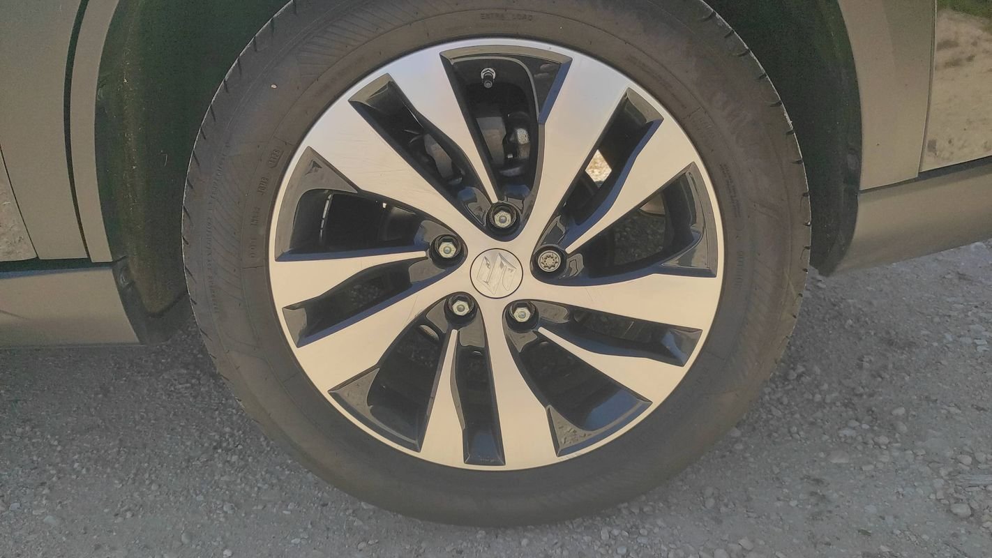 Suzuki s-cross - Photo 19