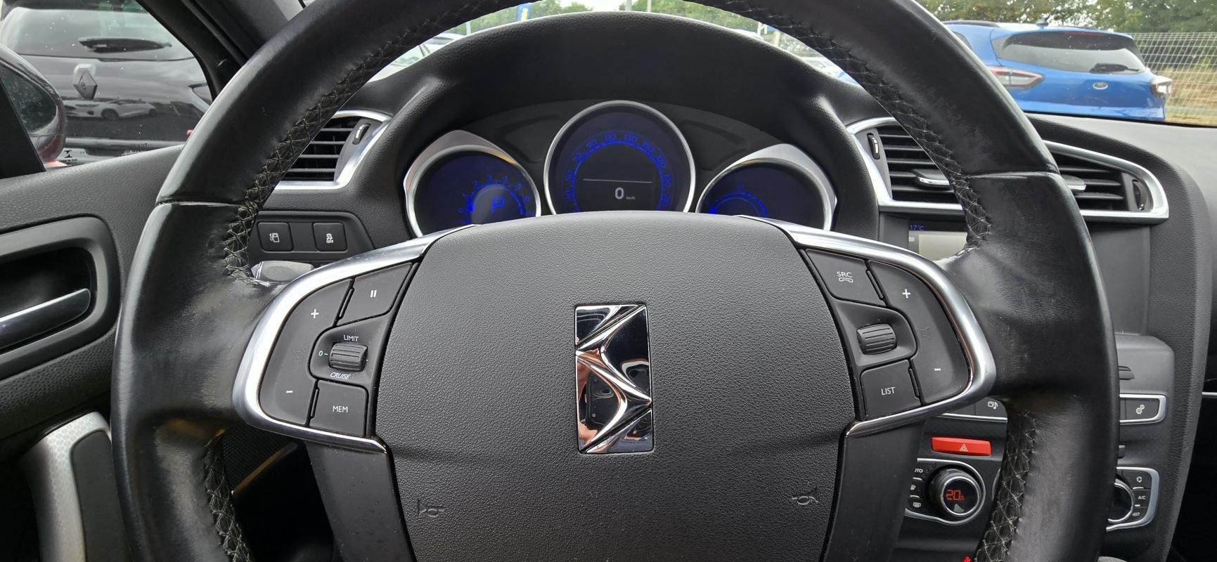 DS DS 4 Crossback - Photo 10