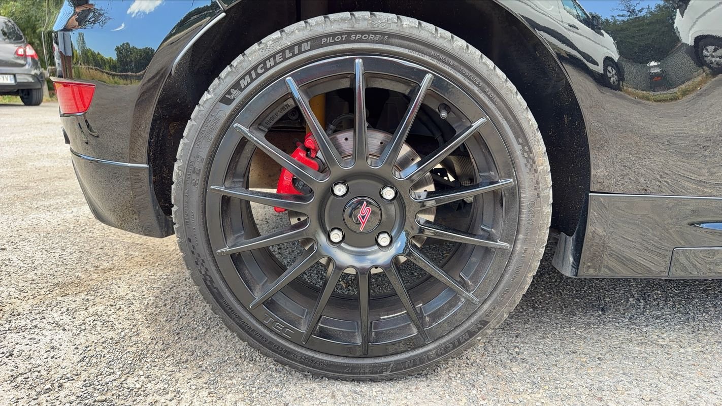 Ford Fiesta - Photo 16