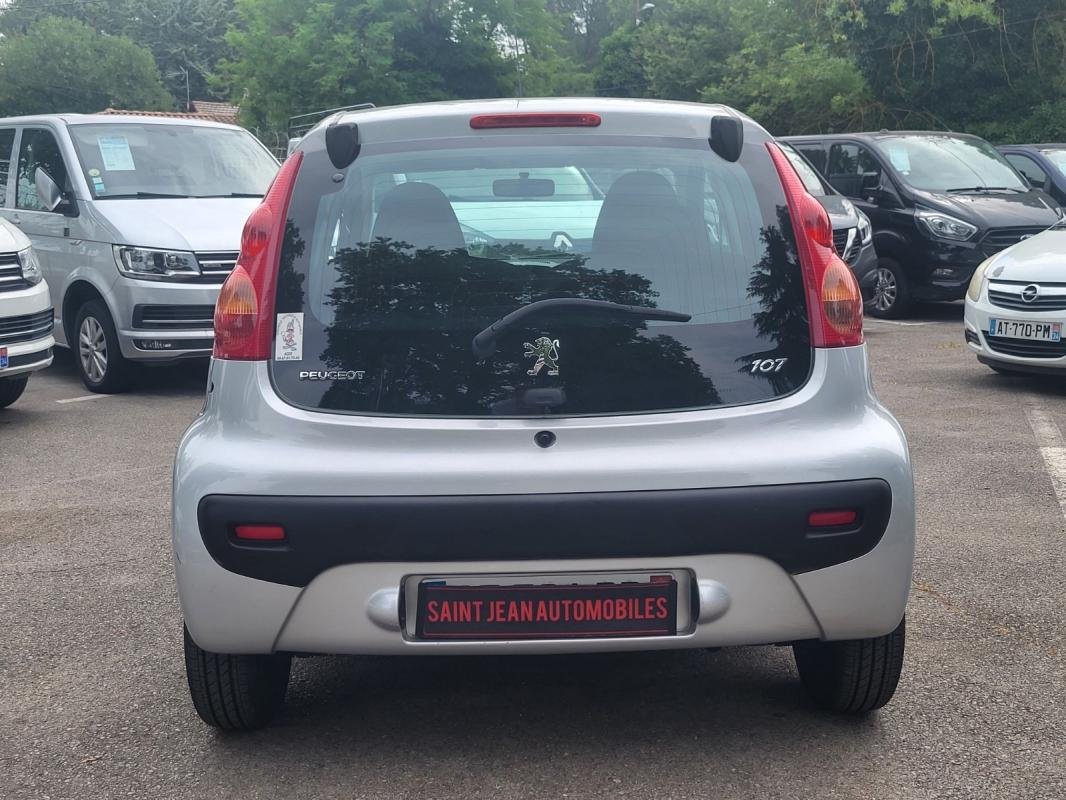 Peugeot 107 - Photo 5