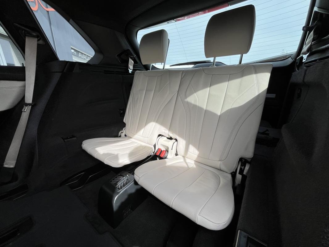 BMW X5 - Photo 11