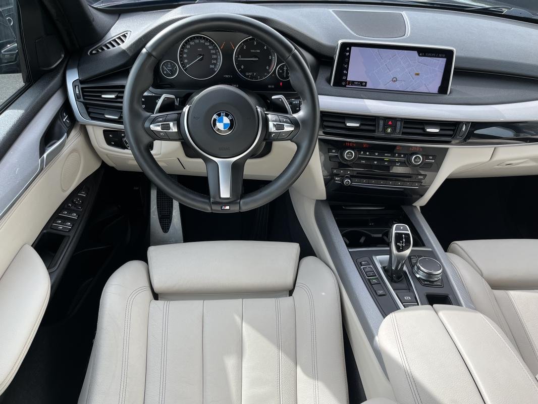 BMW X5 - Photo 18