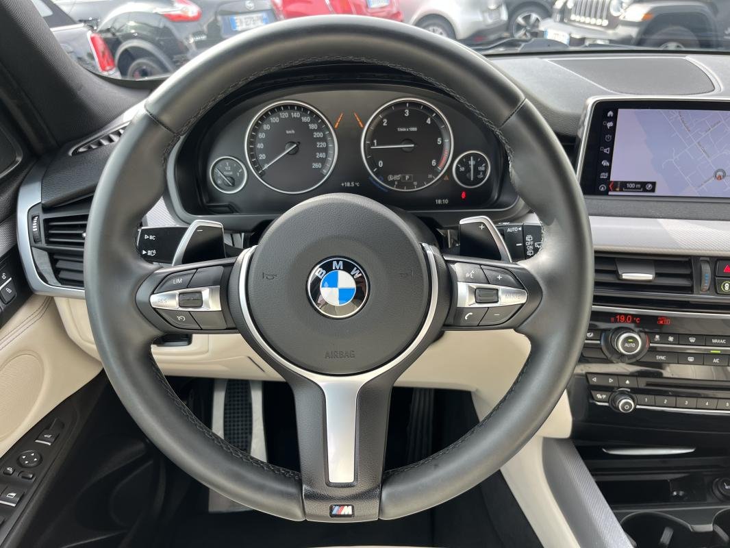 BMW X5 - Photo 19