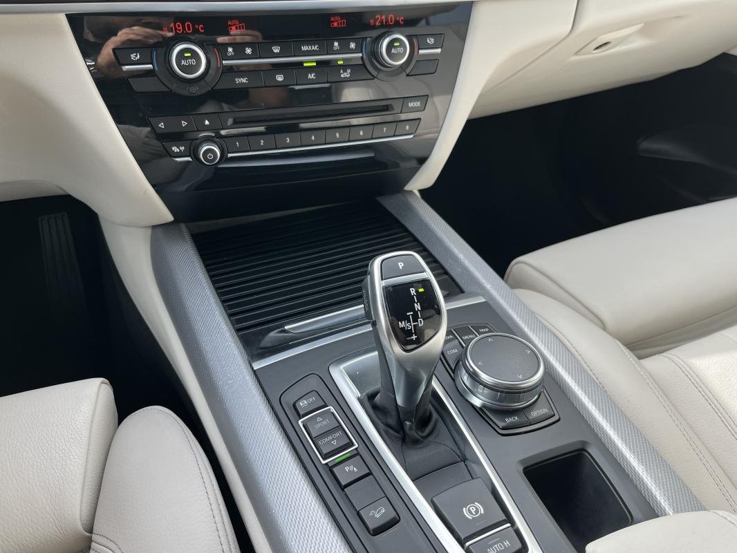 BMW X5 - Photo 22