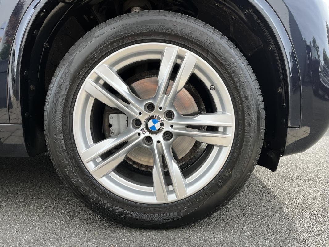 BMW X5 - Photo 28