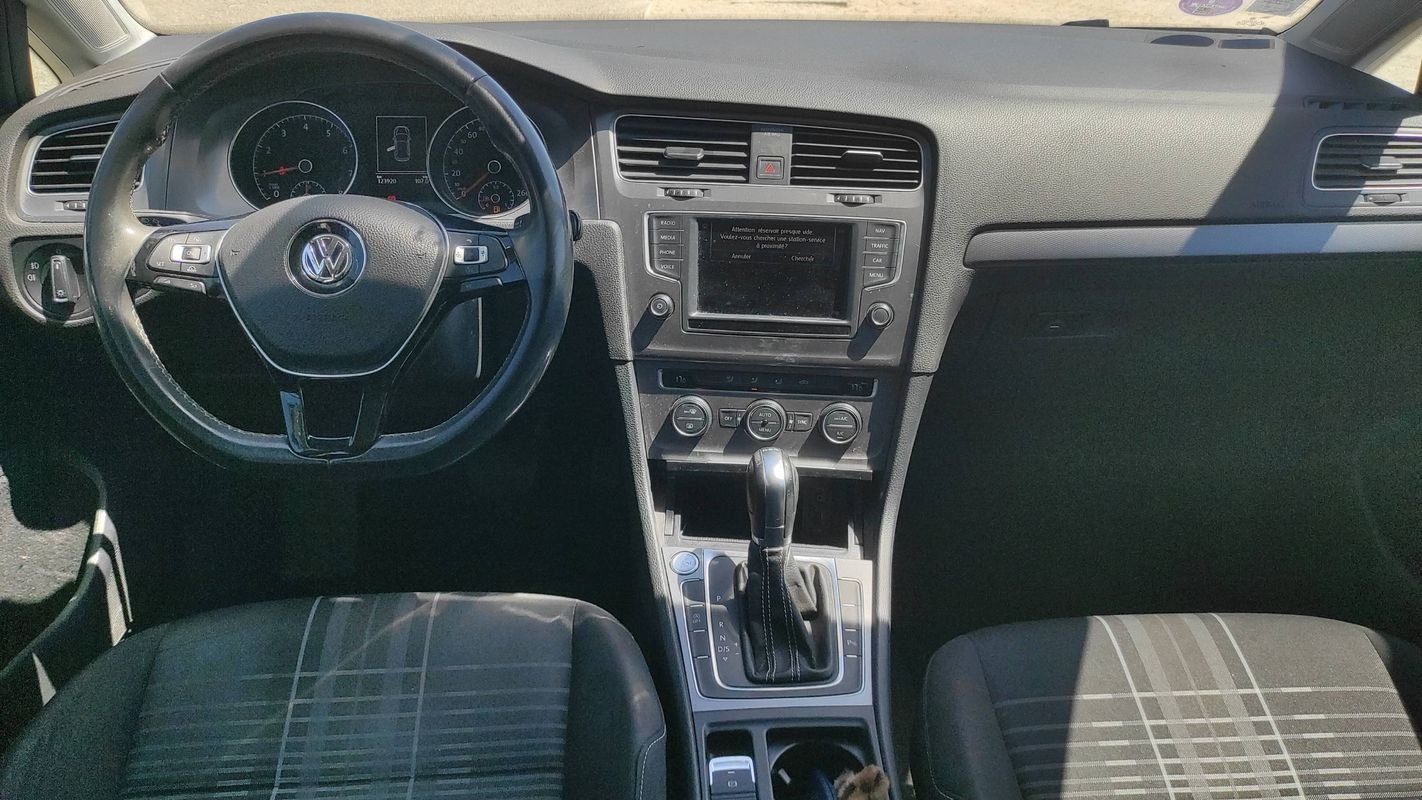Volkswagen Golf - Photo 11