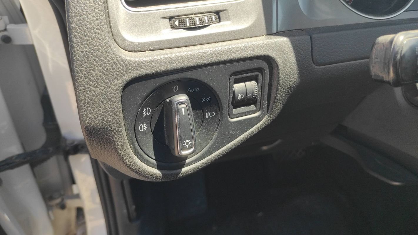 Volkswagen Golf - Photo 13