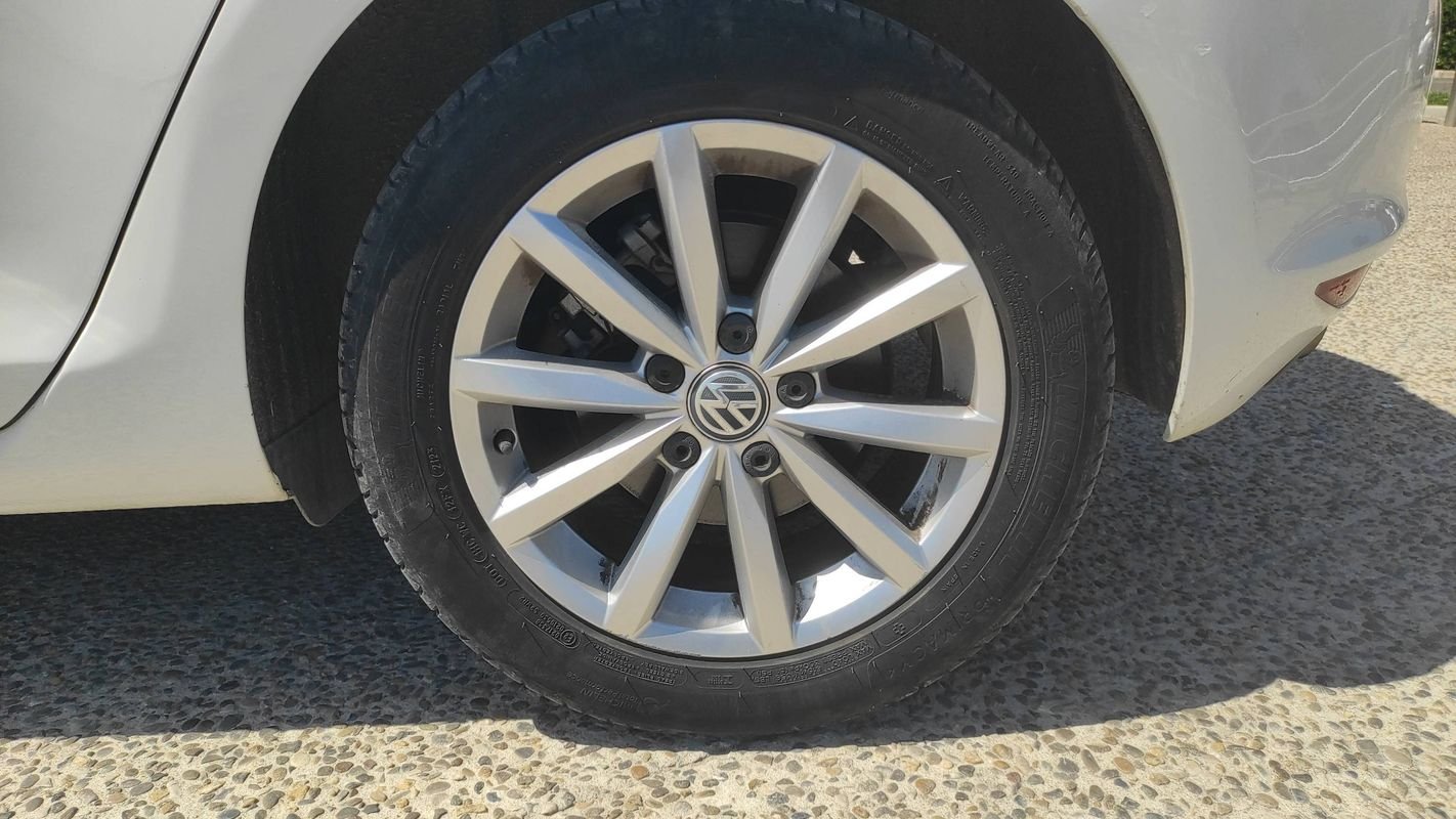Volkswagen Golf - Photo 19