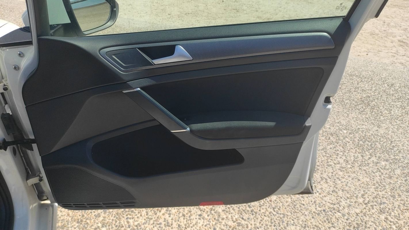 Volkswagen Golf - Photo 23