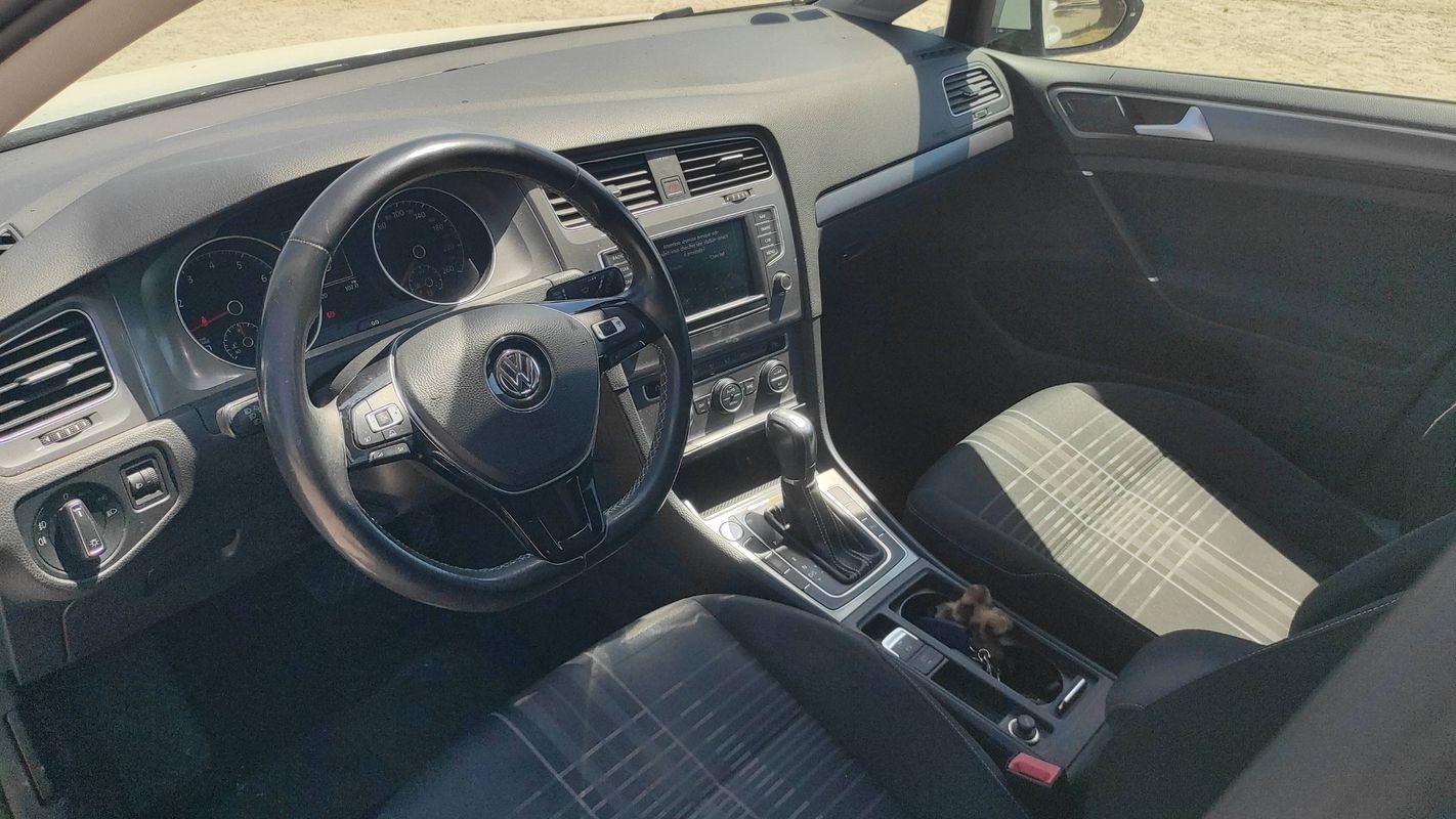 Volkswagen Golf - Photo 8