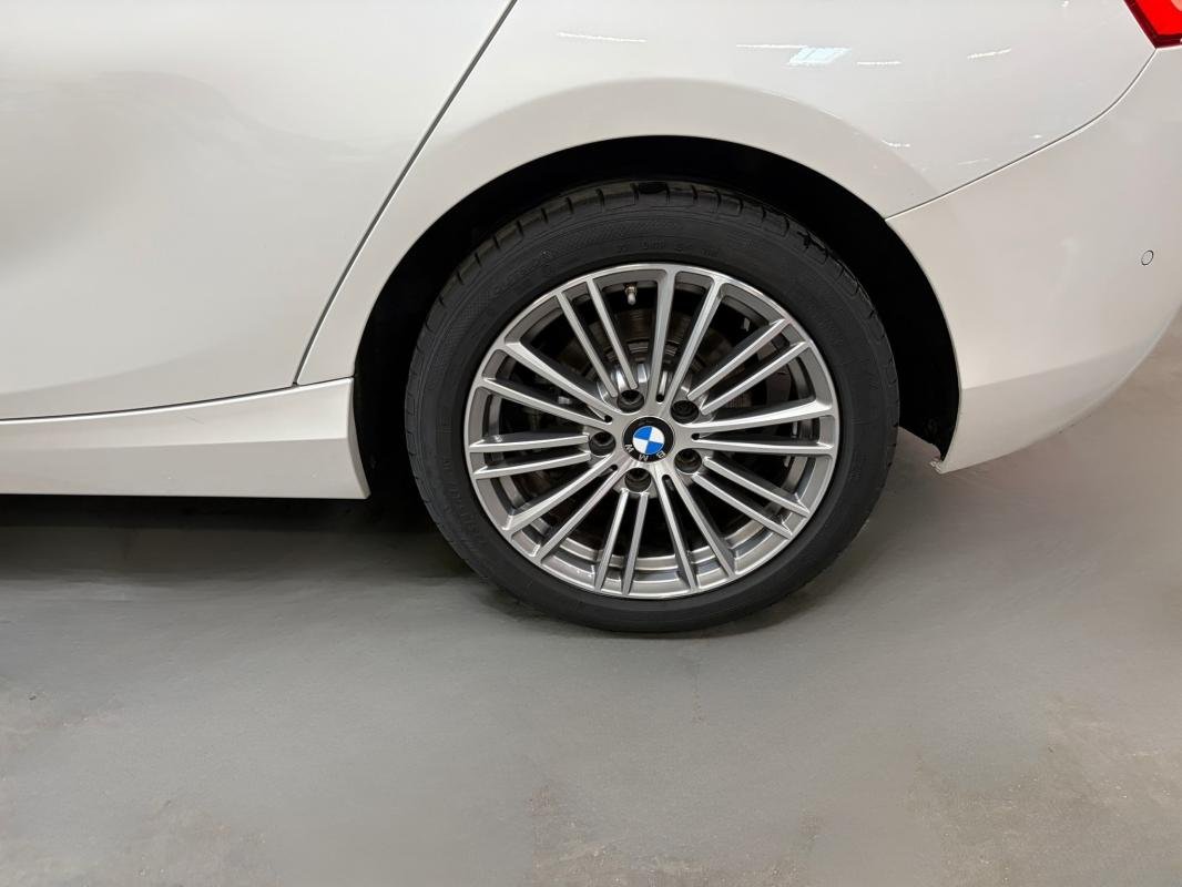 BMW Série 1 - Photo 12