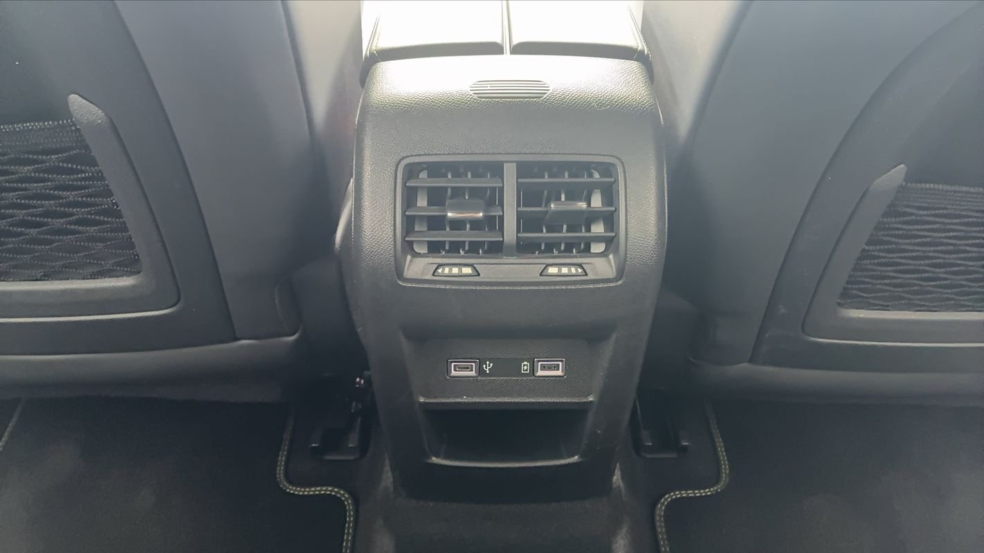 Peugeot 308 - Photo 28