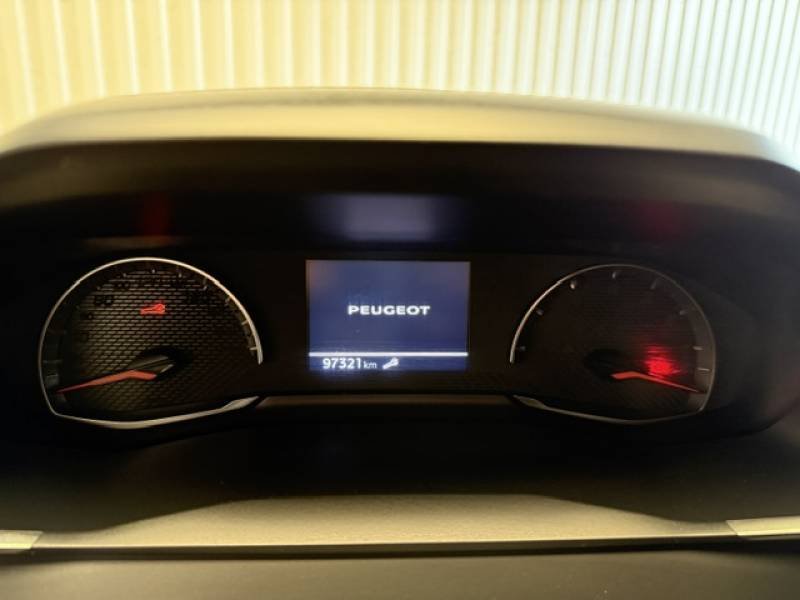 Peugeot 2008 - Photo 23