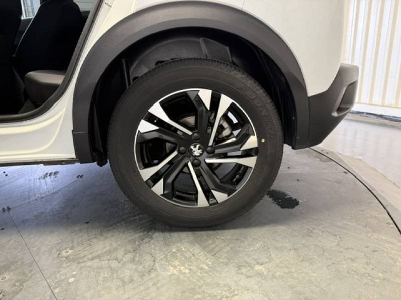 Peugeot 2008 - Photo 8